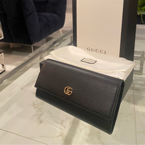 Gucci Handbags - Gucci GG Marmont leather continental wallet